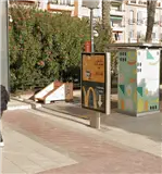 Mupi en Mercado–Alfonso X Mupi junto al Mercado Central de Alicante